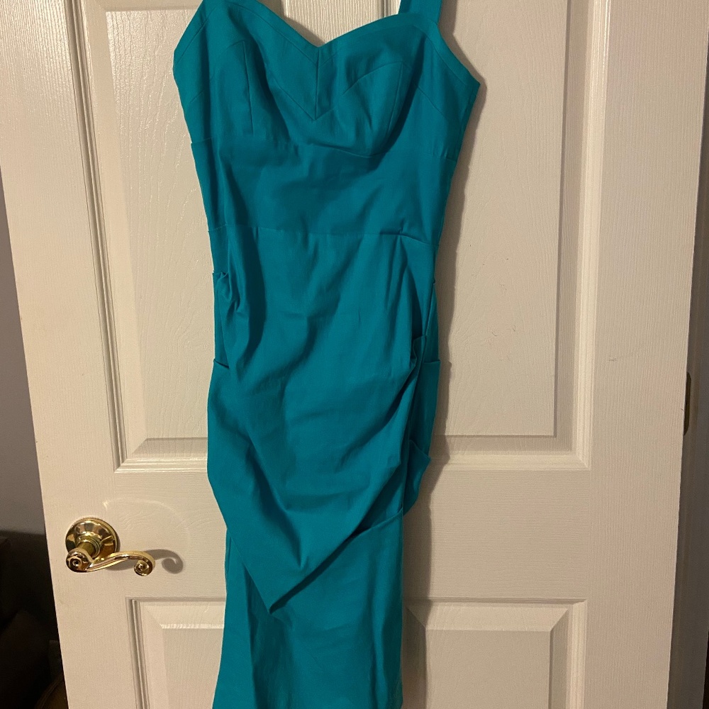 Nicole Miller Dress Size 4